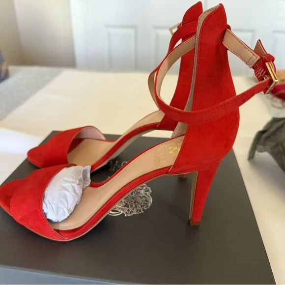 NIB Vince Camuto Orangy Red Strappy Heels Sz 8.5 - Picture 3 of 8